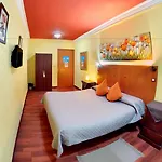 Agata Auberge de jeunesse Palerme