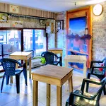 Auberge de jeunesse Agata *