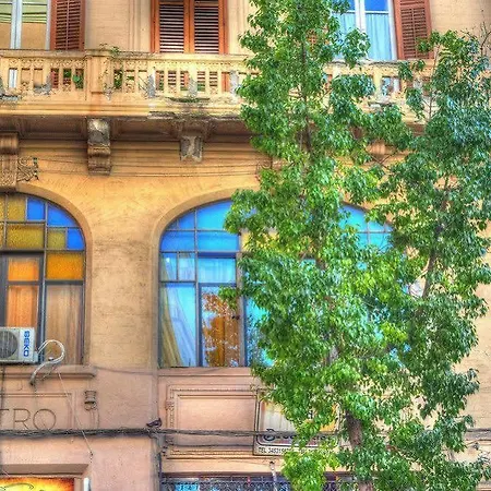 Auberge de jeunesse Agata *