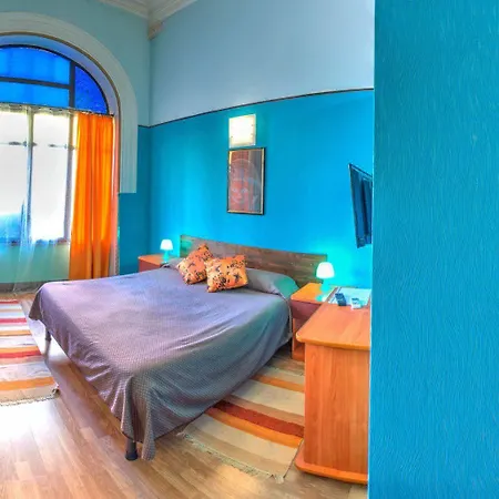 Agata Auberge de jeunesse Palerme