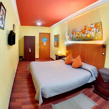 Agata Hostel *