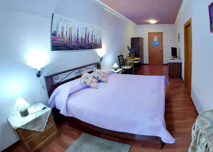 Agata Hostel *