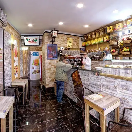 Agata Hostal Palermo